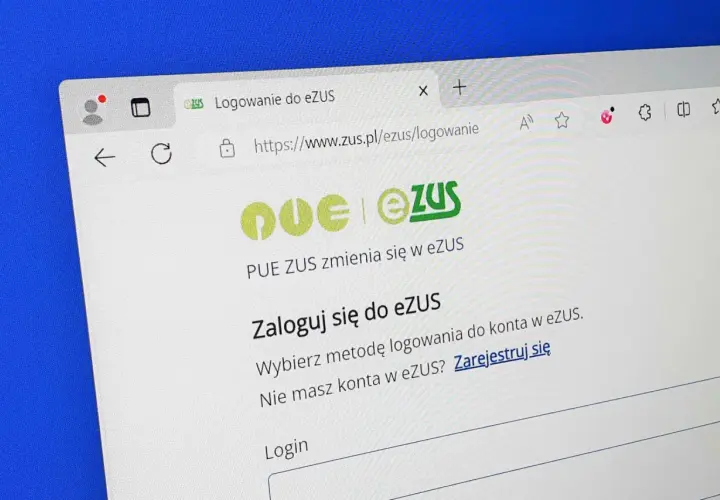Ekran logowania do eZUS z logo PUE ZUS.