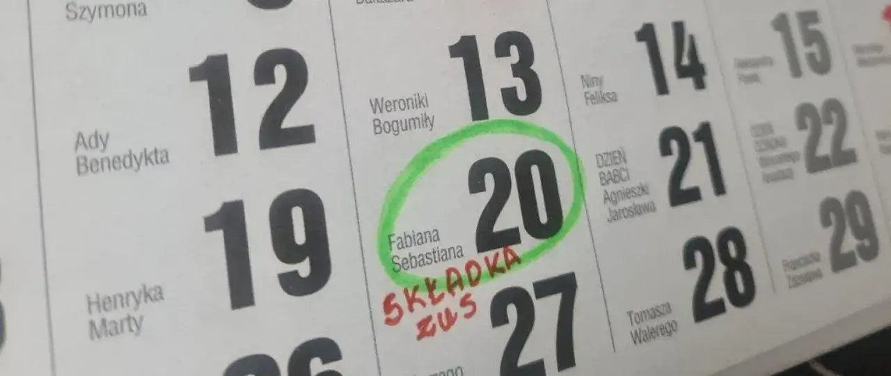 20. dzień miesiąca zaznaczony zieloną obwódką, z napisem 
